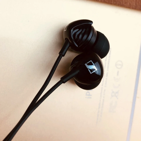 Навушники Sennheiser CX175 3,5 мм з чистими басами, з шумозаглушенням