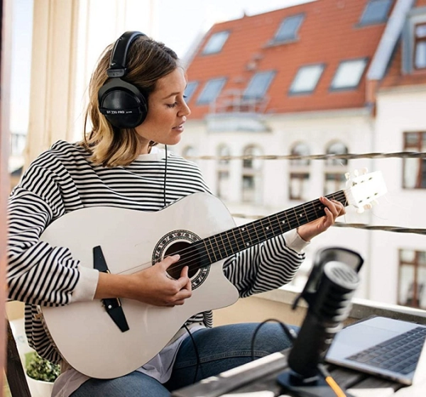 Beyerdynamic DT 770 PRO 80 Om Black